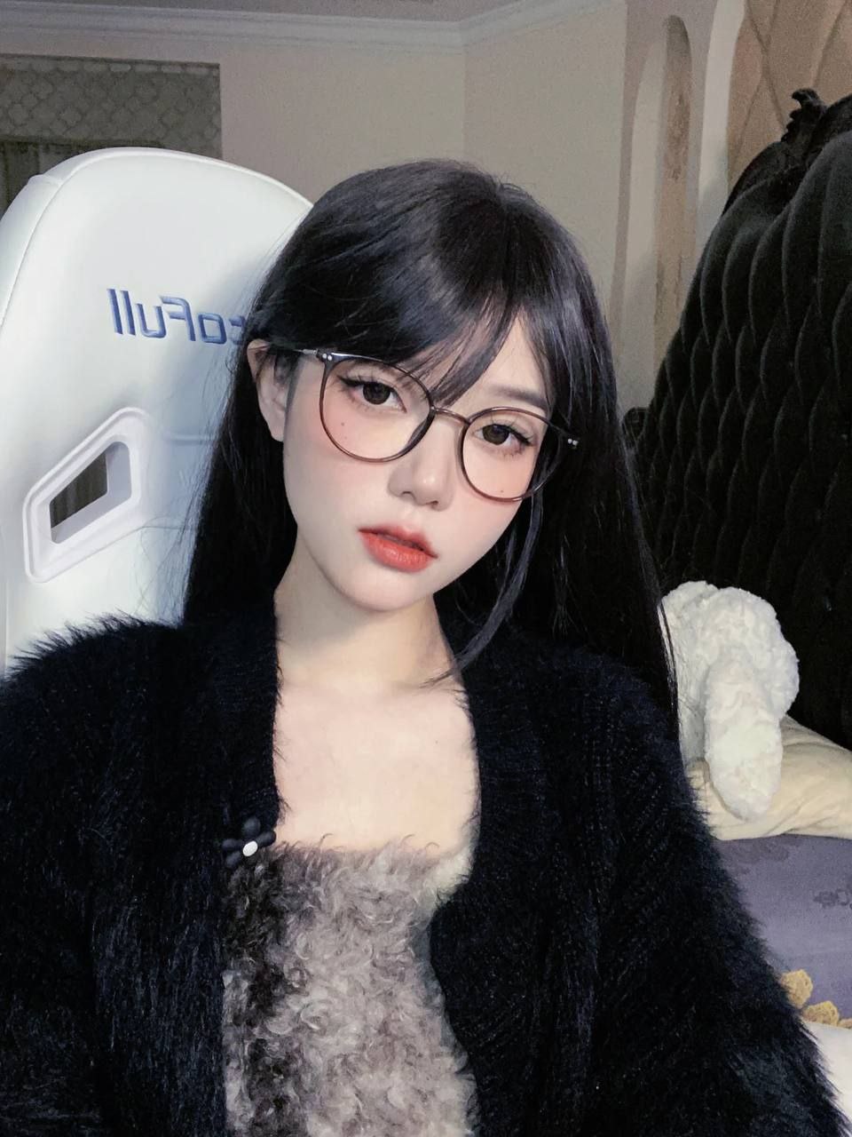 國產精品人妻無碼久久久免費看